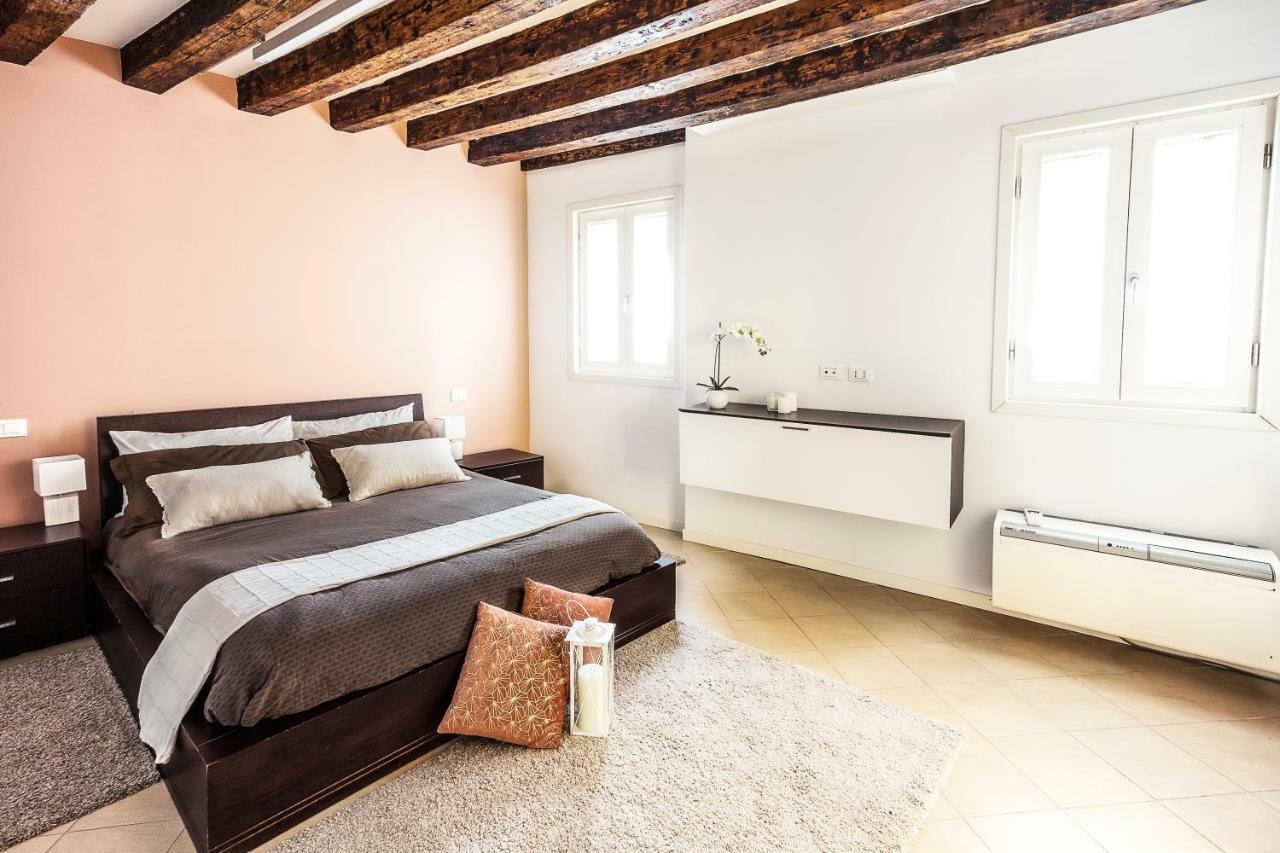 Ca Biennale, Scoprire La Venezia Nascosta! Apartman Kültér fotó